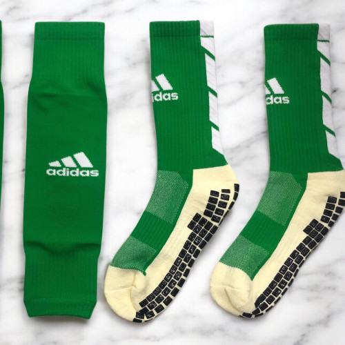 MEDIA PRE ANTIDESLIZANTE ADIDAS