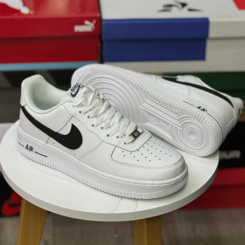 AIR FOUR ONE BLANCA NEGRA HOMBRE