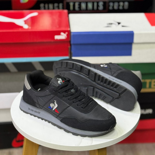 LE COQ SPORTIF NEGRA GRIS HOMBRE