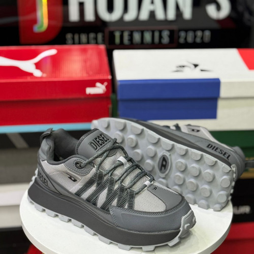 DIESEL GRIS NEGRO HOMBRE