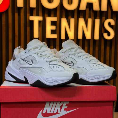 NIKE TEKNO BLANCA GRIS DAMA