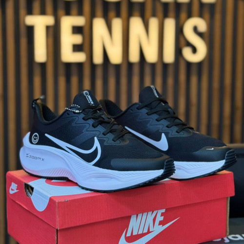 NIKE ZOOM X CARITA NEGRO BLANCO DAMA