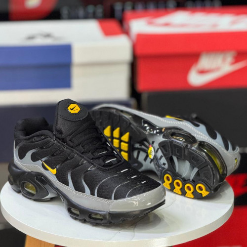 NIKE TN AIR NEGRA GRIS AMARILLA HOMBRE