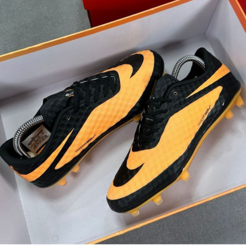 NIKE HIPERVENOS GUAYO HOMBRE