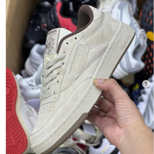 REEBOK TABLA BEIGE SUELA CAFE