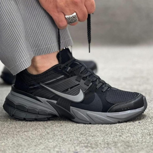 NIKE BK2 NEGRA GRIS HOMBRE