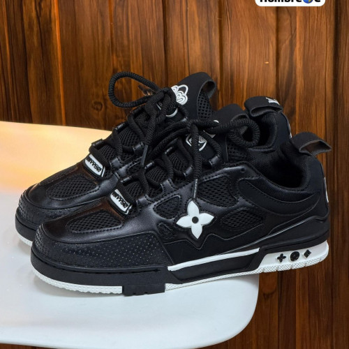 LOUIS VOITTON NEGRA BLANCA