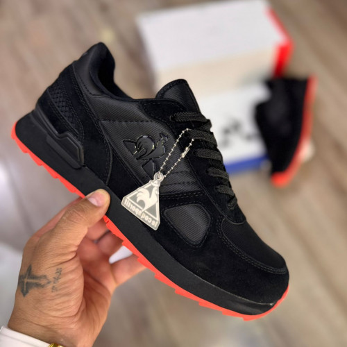 LECOQ SPORTIF NEGRA SUALA ROJA