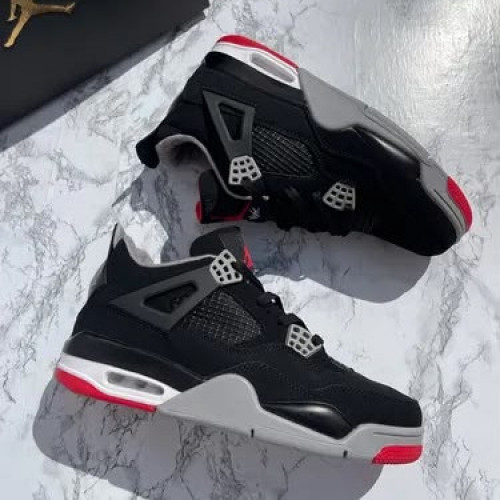 RETRO 4 NEGRA BLANCA ROJO
