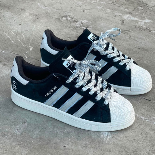 ADIDAS SUPER STAR NEGRA BLANCA DAMA