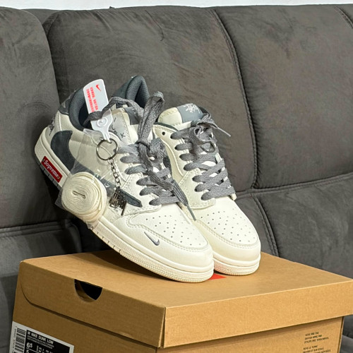 NIKE SB SUPREME BEIGE GRIS HOMBRE
