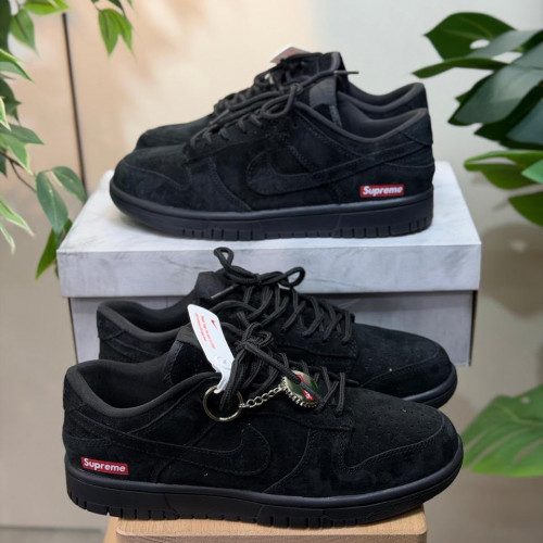 NIKE SB SUPREME NEGRA HOMBRE