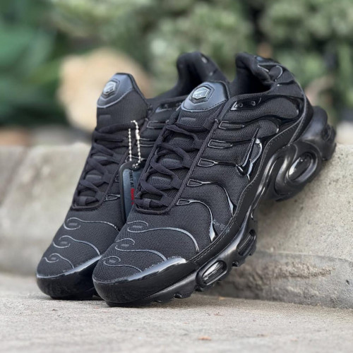 NIKE TN NEGRA NEGRA HOMBRE