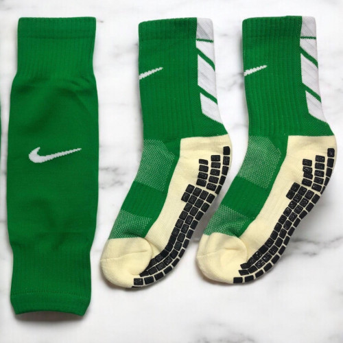 MEDIA PRE ANTIDESLIZANTE NIKE