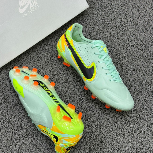 NIKE TIEMPO VERDE NARANJA GUAYO HOMBRE
