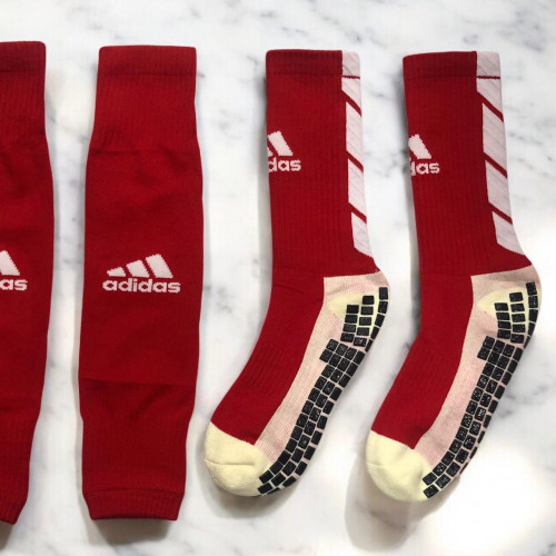 MEDIA PRE ANTIDESLIZANTE ADIDAS